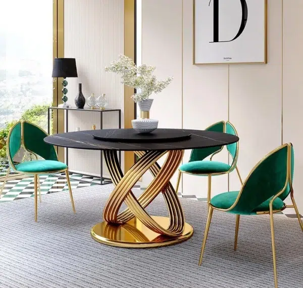 round dining table